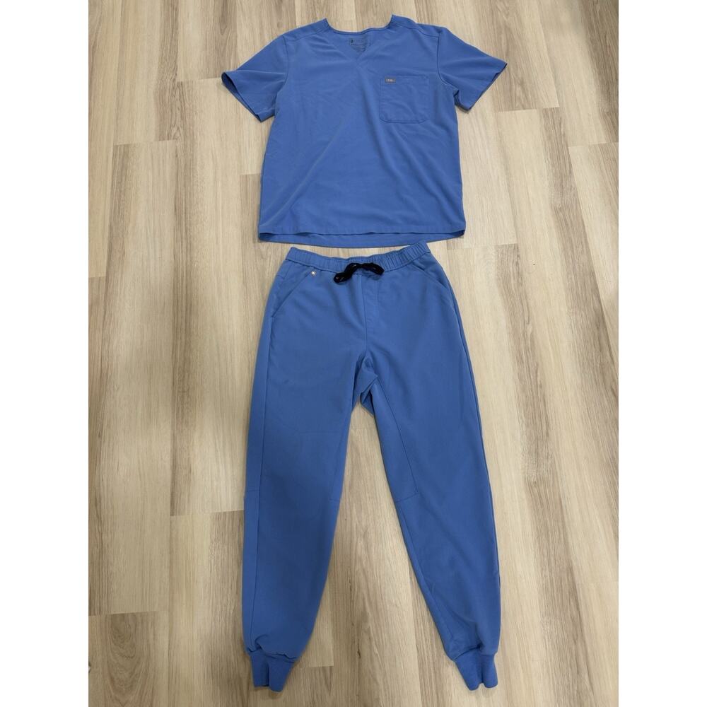 FIGS Men's Tansen Jogger Scrub Pants Size M Ciel Blue Top Size L